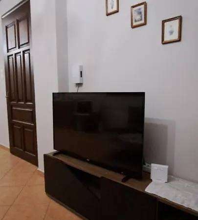 Luis Relaxing House At Meteora *