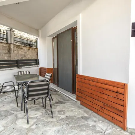 Luis Relaxing House At Meteora Lejlighed *